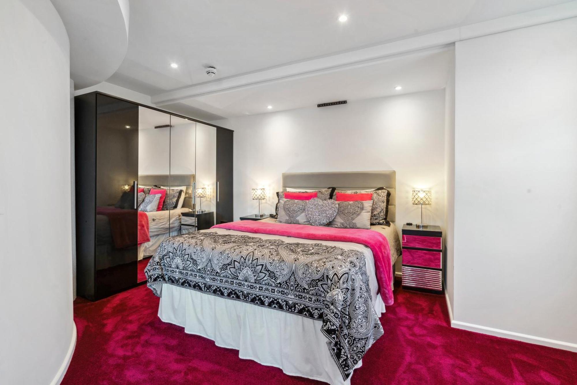 Marine House Hotel Лимингтън Екстериор снимка